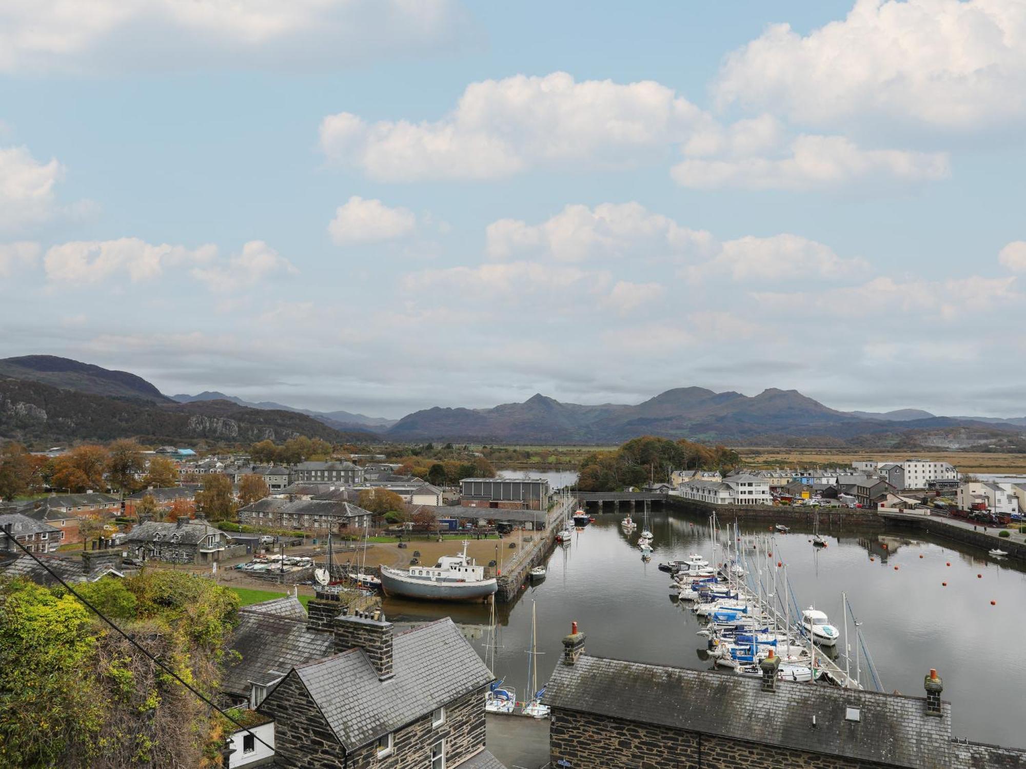 Apartmán Cornhill Courtyard Porthmadog Exteriér fotografie